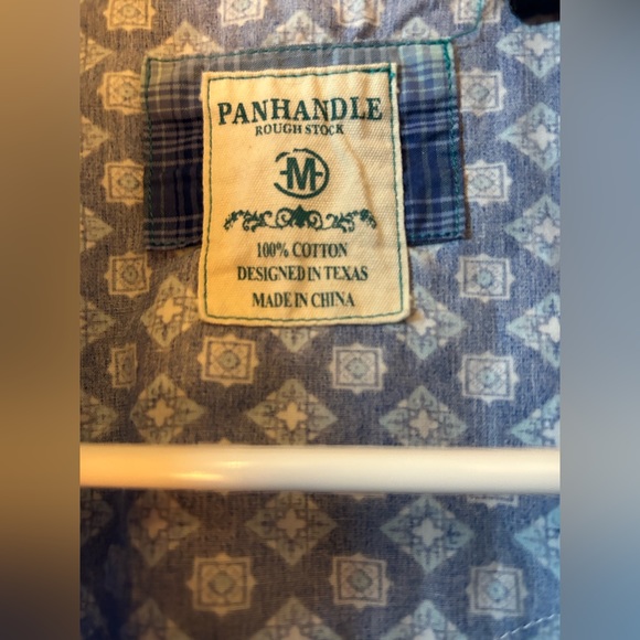 Panhandle Women’s pearl snap top. - Picture 2 of 2